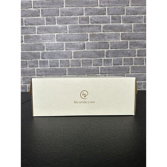 LifeStride Women's Paloma Booties Black Suede Size 9M - Picture 9 of 11